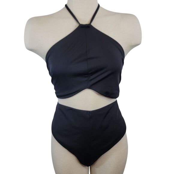 Parade Swimsuit Womans 2XL Black Summer Cutout Halter One-Piece Vacation - Picture 1 of 8